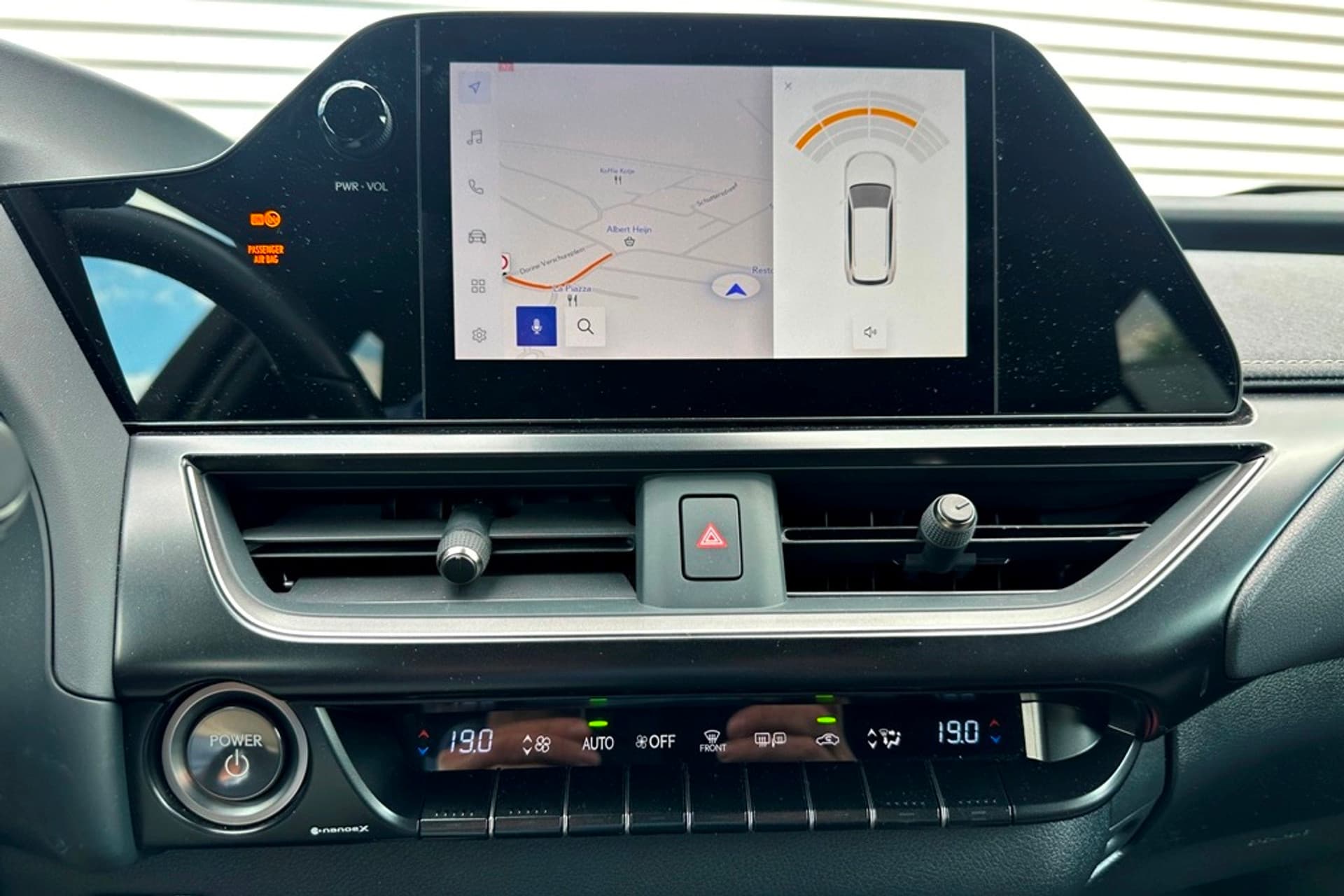 Lexus UX 250h F Sport Design Leer / Navi / Carplay thumbnail 13