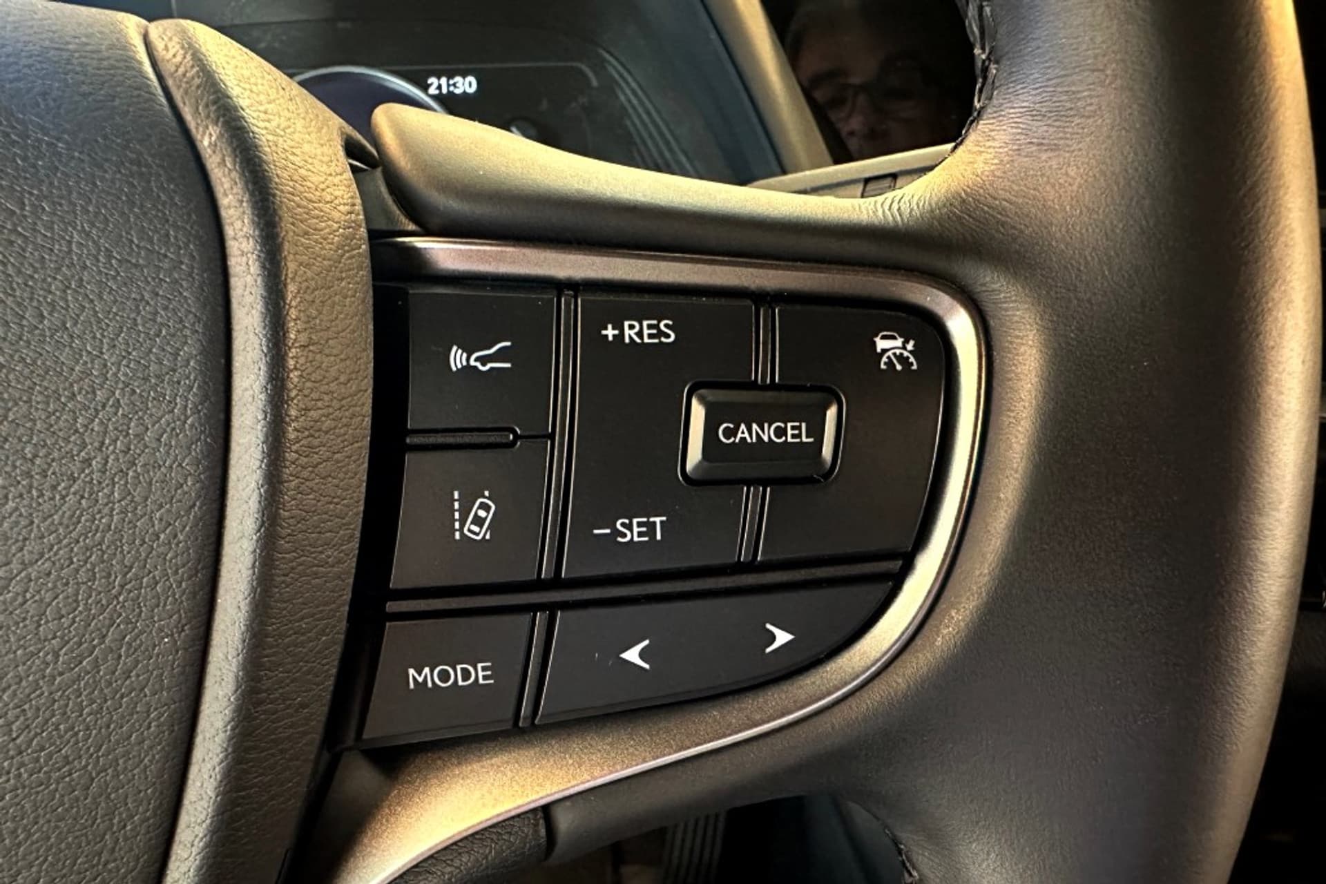 Lexus UX 250h F Sport Design Leer / Navi / Carplay thumbnail 16