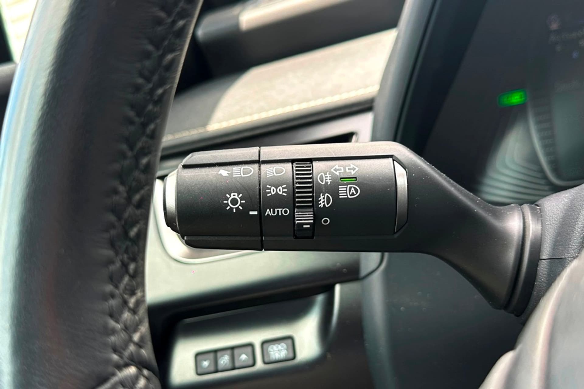 Lexus UX 250h F Sport Design Leer / Navi / Carplay thumbnail 17