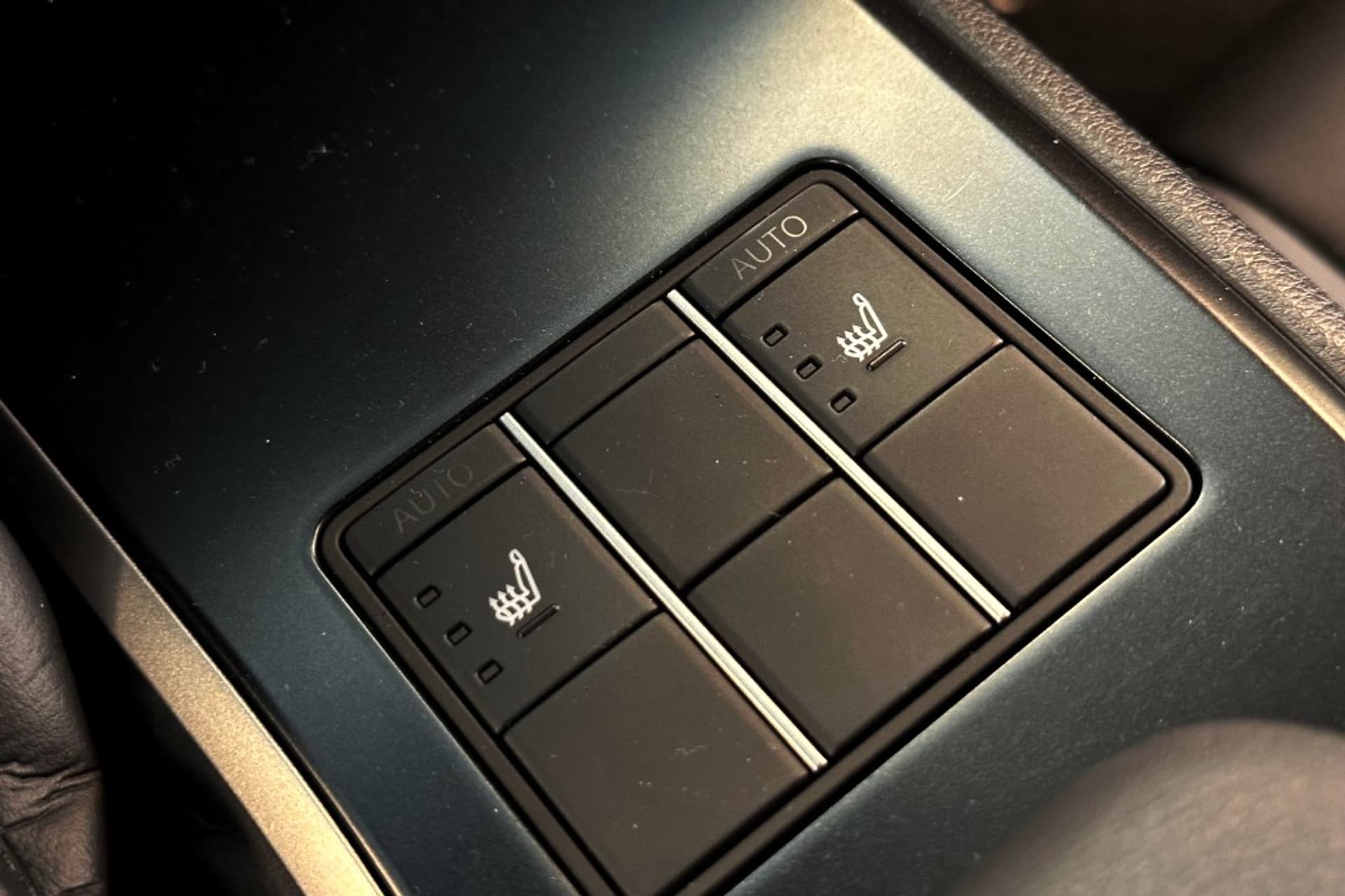 Lexus UX 250h F Sport Design Leer / Navi / Carplay thumbnail 21