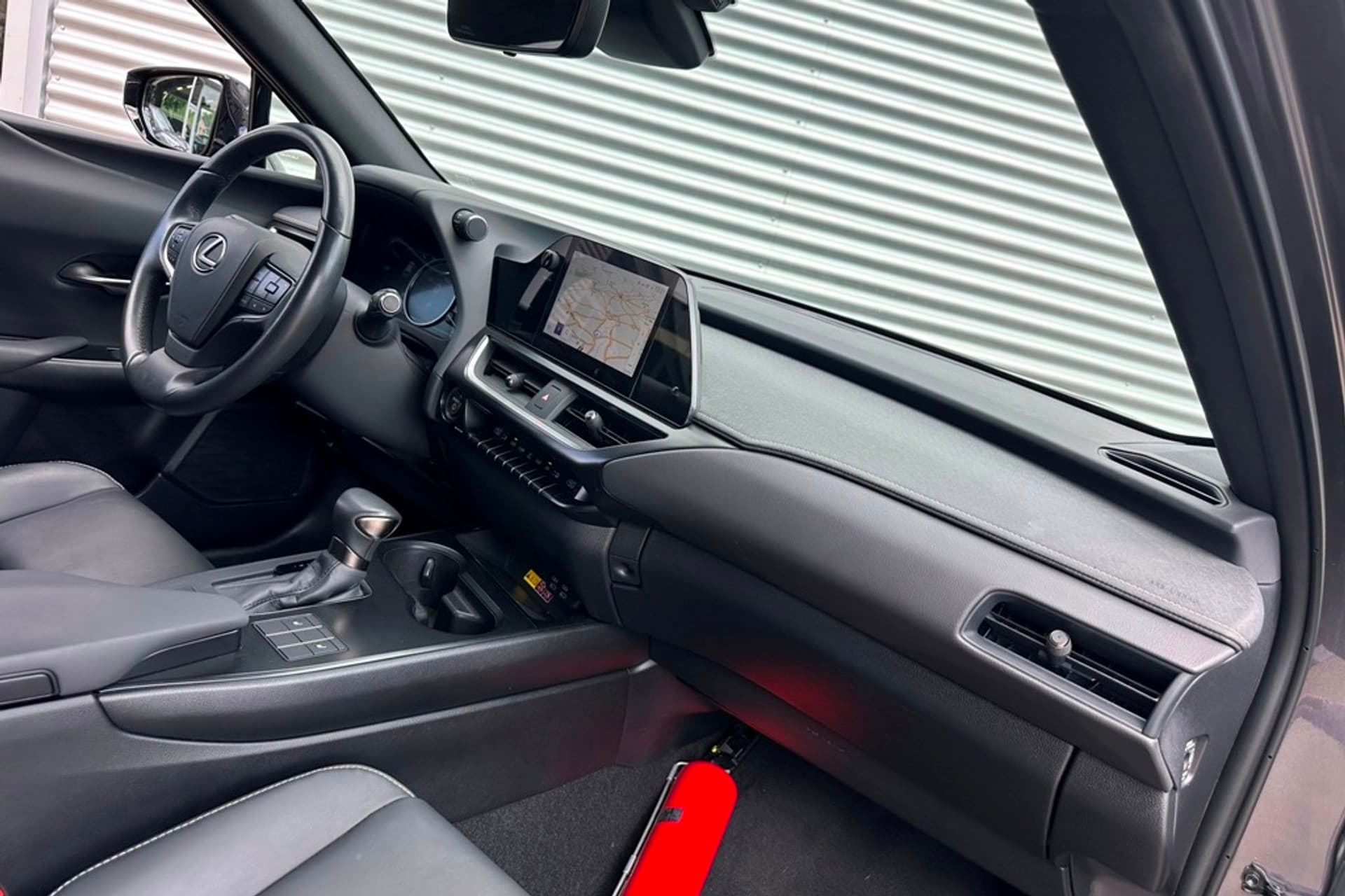 Lexus UX 250h F Sport Design Leer / Navi / Carplay thumbnail 10