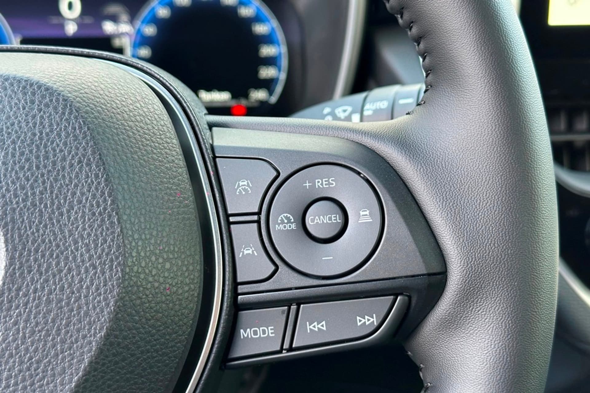 Toyota Corolla Cross Hybrid 140 Dynamic Splinternieuw thumbnail 23