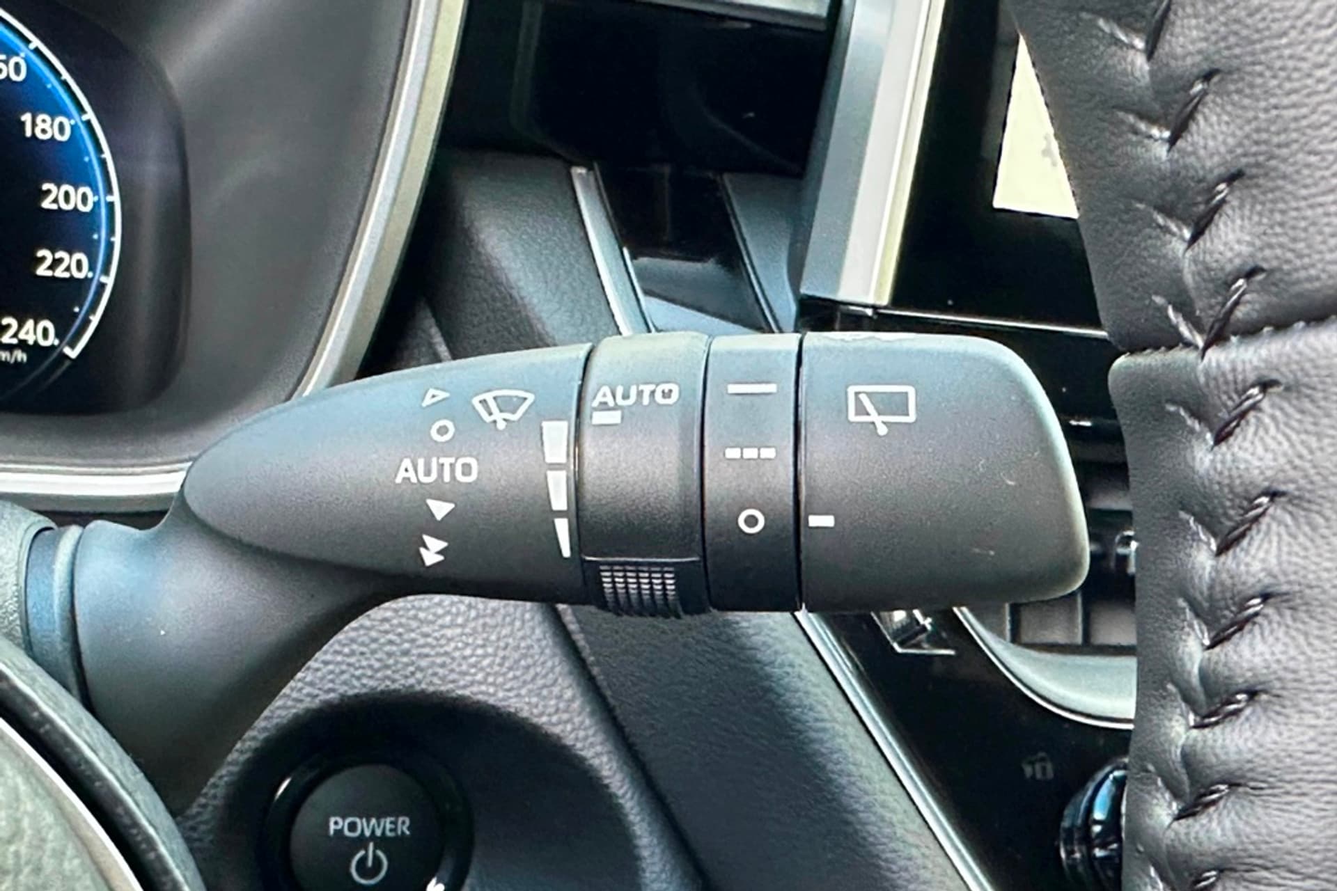 Toyota Corolla Cross Hybrid 140 Dynamic Splinternieuw thumbnail 25