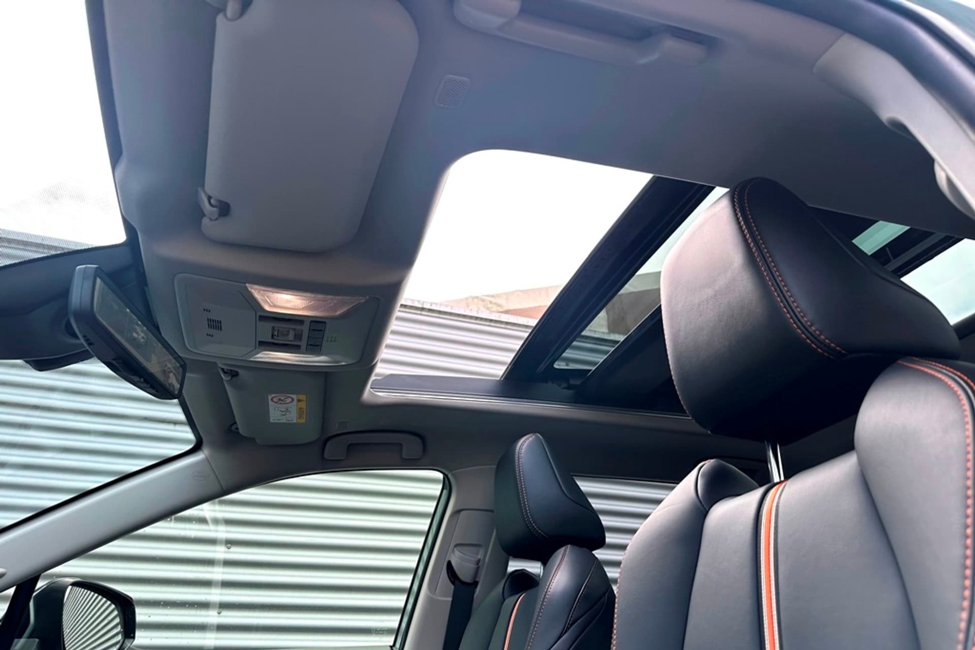 Toyota RAV4 2.5 Hybrid AWD Ulitmate Adventure Panoramad. thumbnail 32