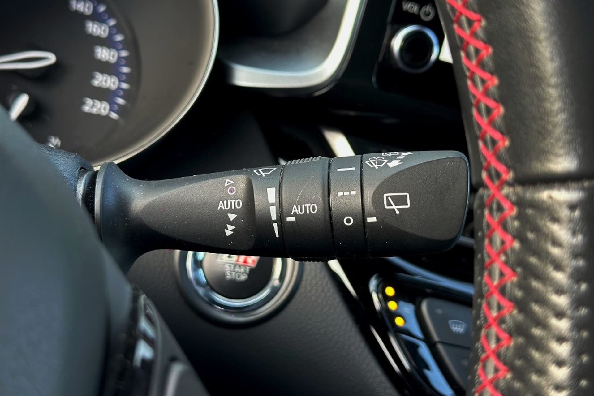 Toyota C-HR 2.0 Hybrid GR-Sport 13.451Km !! thumbnail 24