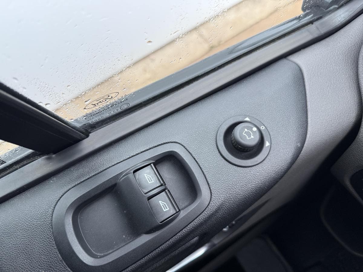 Ford Transit custom 300 20 tdci 130pk Transit Custom 300 2.0 TDCI 130PK thumbnail 29