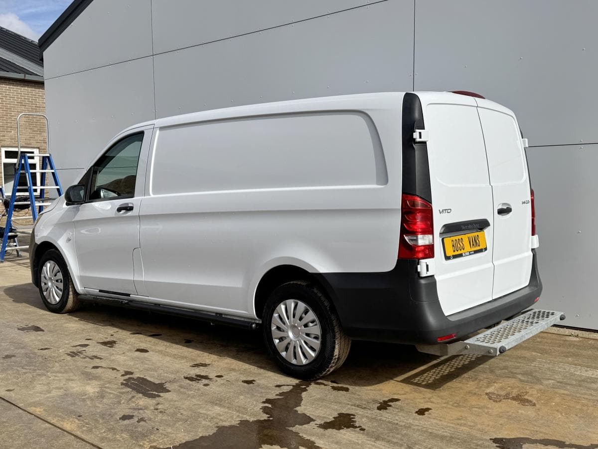 Mercedes-Benz Benz vito 114 19 cdi Vito 114 1.9 CDI thumbnail 2