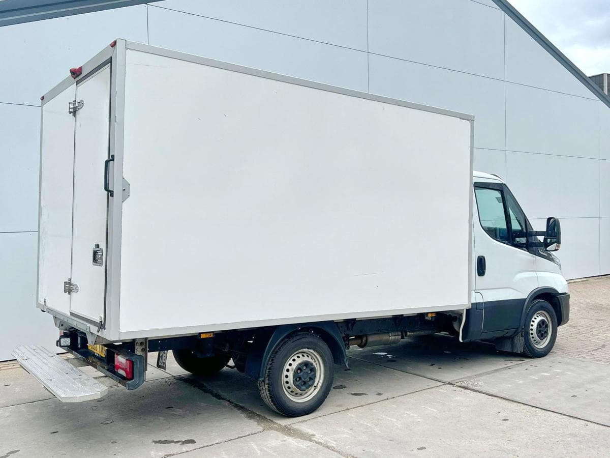 Iveco Daily 35s14 23 Daily 35S14 2.3 thumbnail 3