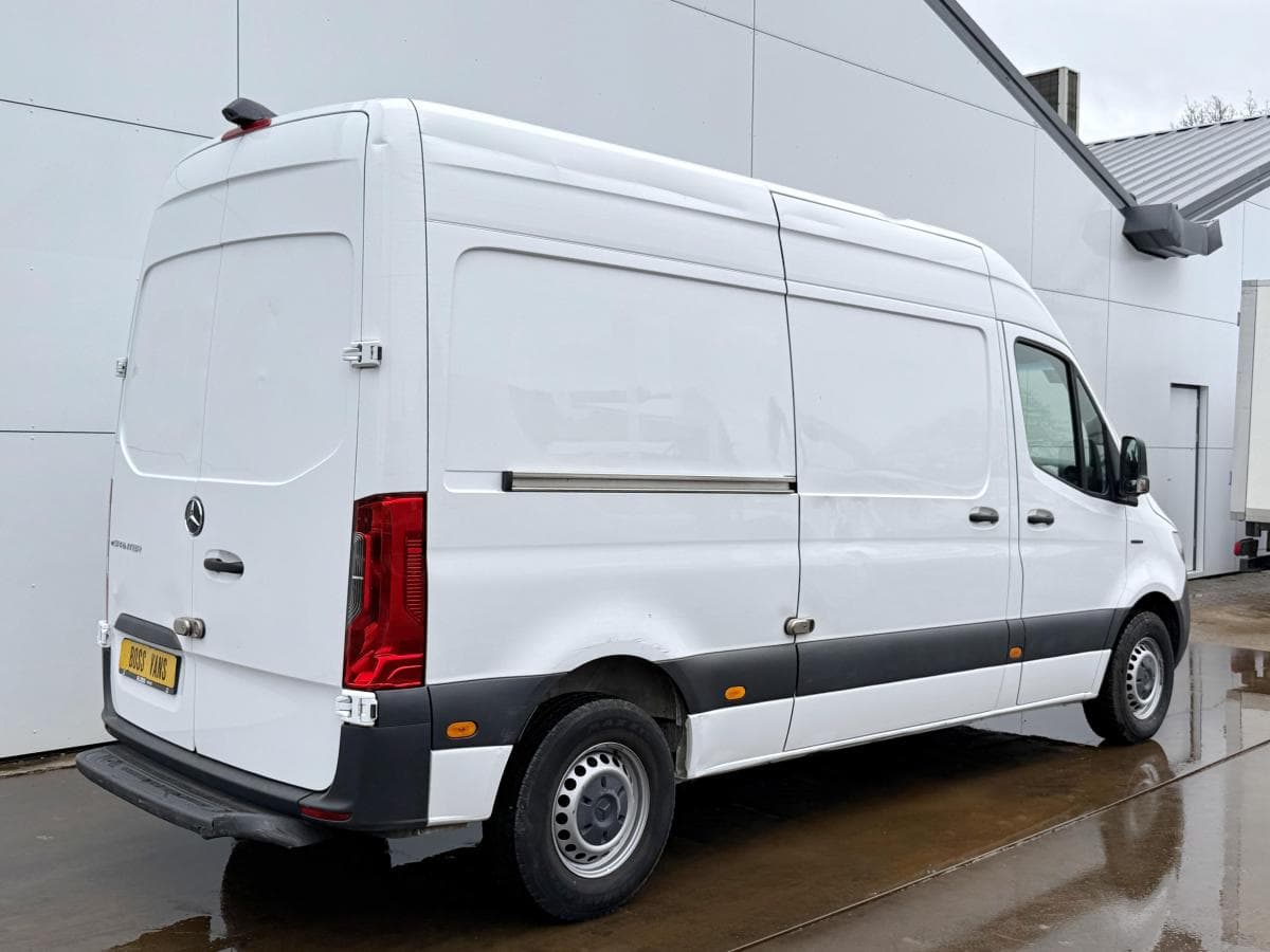 Mercedes-Benz Benz esprinter 312 55kwh eSprinter 312 55kWh thumbnail 4