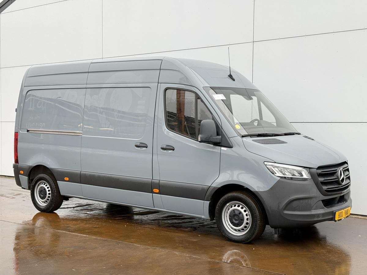 Mercedes-Benz Benz sprinter 215 19 cdi Sprinter 215 1.9 CDI thumbnail 4