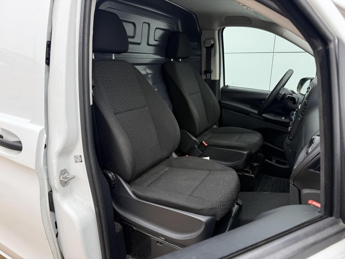 Mercedes-Benz Benz evito 112 66kwh eVito 112 66kWh thumbnail 7