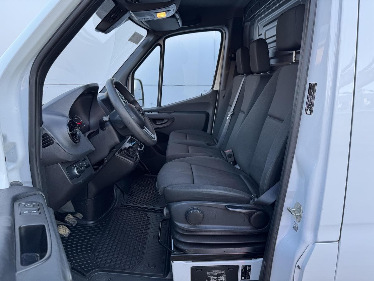 Mercedes-Benz Benz 315 19 cdi 315 1.9 CDI thumbnail 6