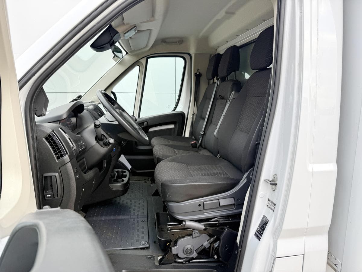 Peugeot Boxer 22 hdi 165pk Boxer 2.2 HDI 165PK thumbnail 6