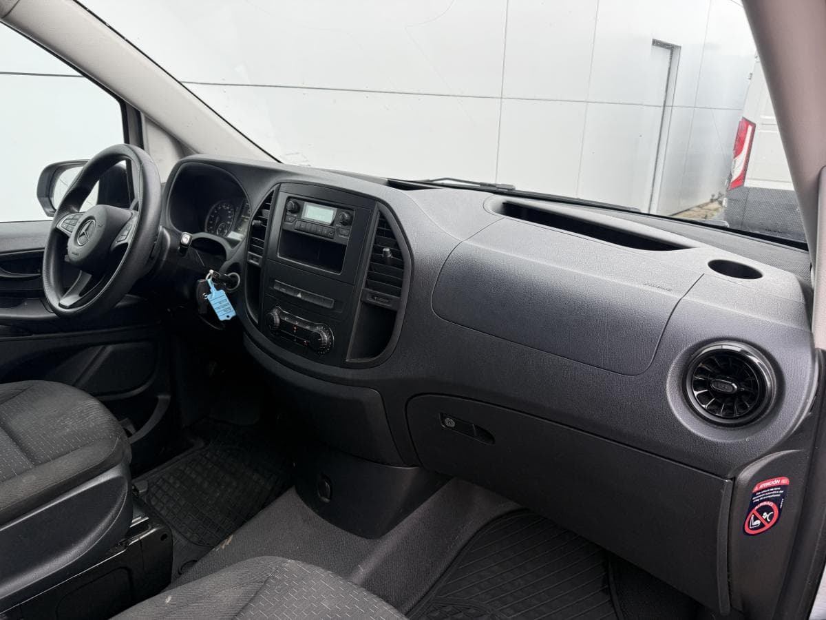 Mercedes-Benz Benz evito 112 66kwh eVito 112 66kWh thumbnail 8