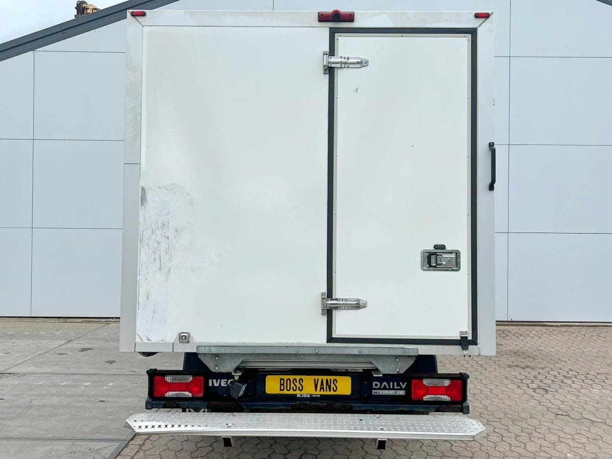 Iveco Daily 35s14 23 Daily 35S14 2.3 thumbnail 8