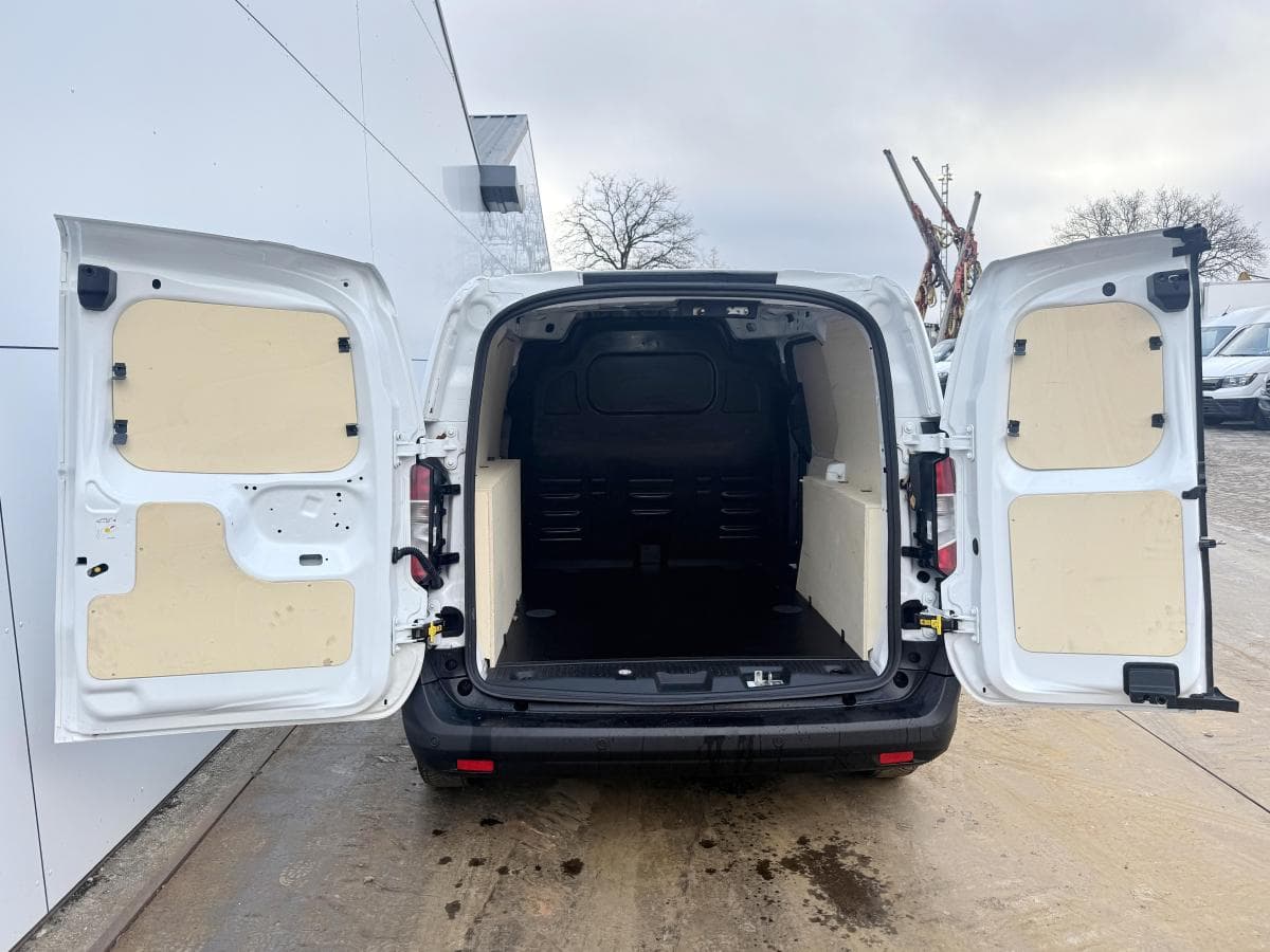 Ford Transit courier 10 ecoboost 100pk Transit Courier 1.0 EcoBoost 100PK thumbnail 10