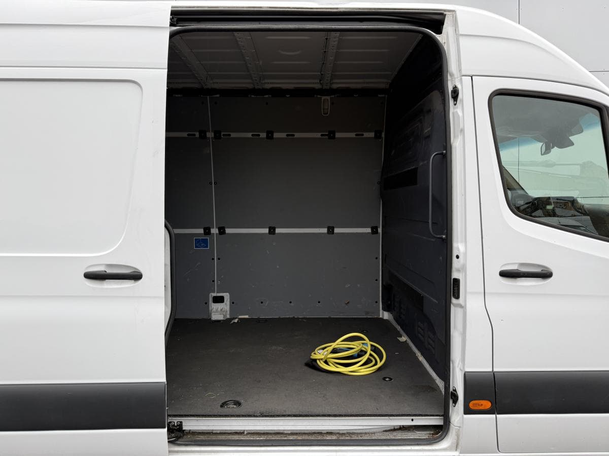 Mercedes-Benz Benz esprinter 312 55kwh eSprinter 312 55kWh thumbnail 11