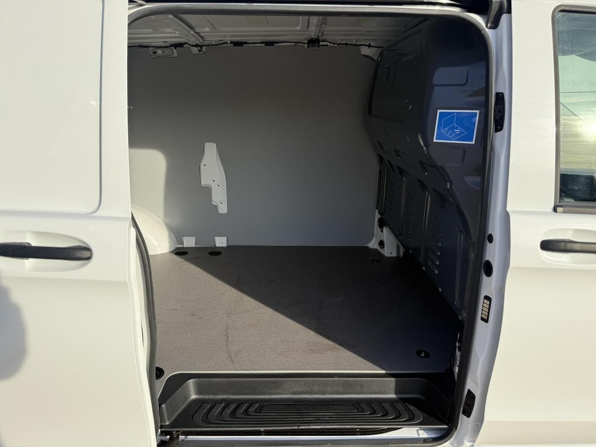 Mercedes-Benz Benz vito 114 19 cdi Vito 114 1.9 CDI thumbnail 9