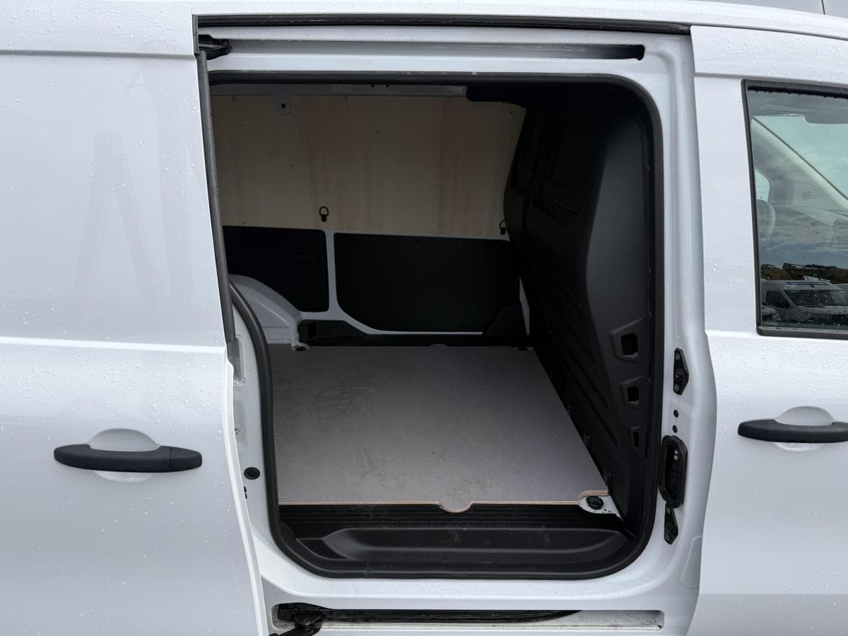 Mercedes-Benz Benz ecitan 112 51kwh eCitan 112 51kWh thumbnail 10