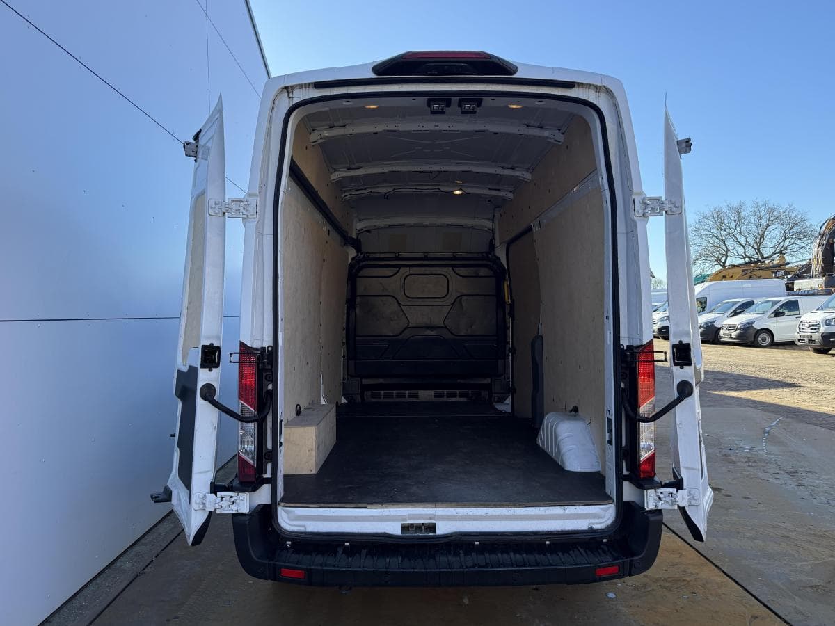 Ford E transit 68kwh 184pk e-Transit 68kWh 184PK thumbnail 12