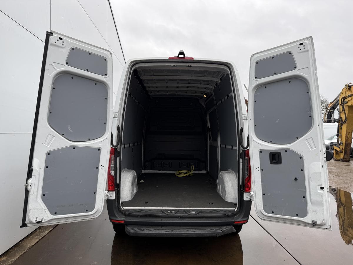 Mercedes-Benz Benz esprinter 312 55kwh eSprinter 312 55kWh thumbnail 12