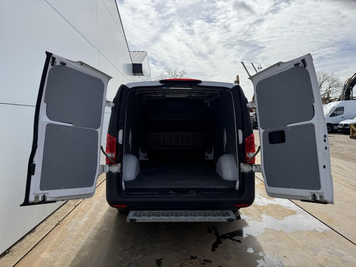 Mercedes-Benz Benz vito 114 19 cdi Vito 114 1.9 CDI thumbnail 10