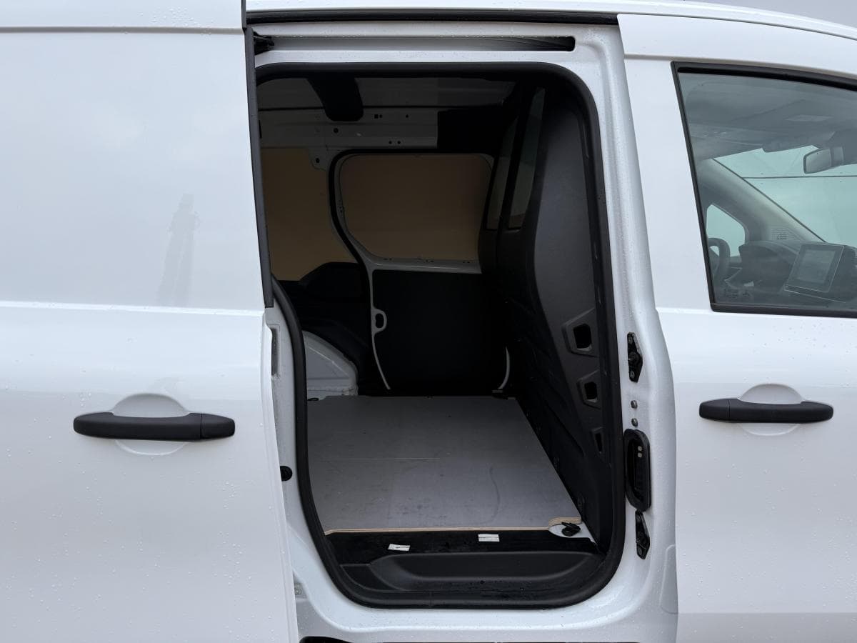 Renault Kangoo e tech 44kwh Kangoo E-Tech 44kWh thumbnail 11