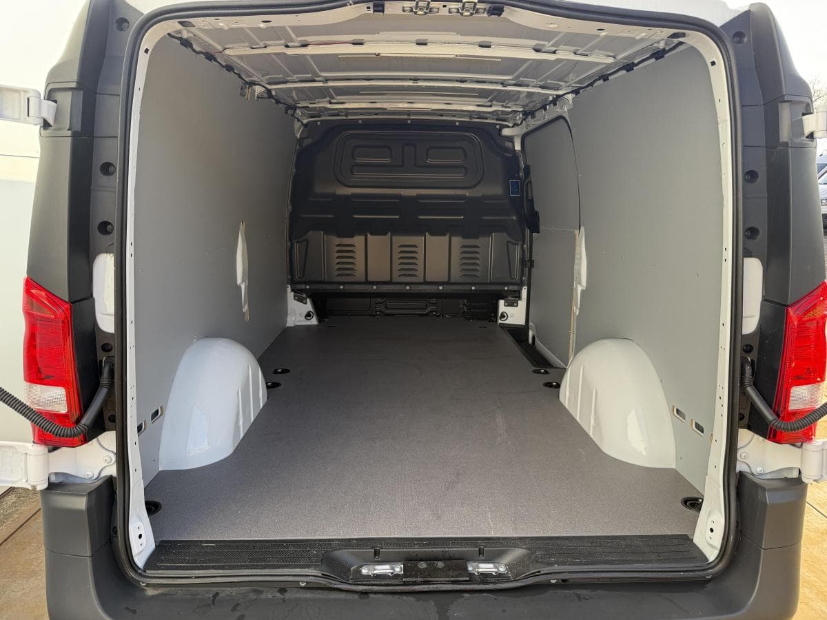 Mercedes-Benz Benz vito 114 19 cdi Vito 114 1.9 CDI thumbnail 11