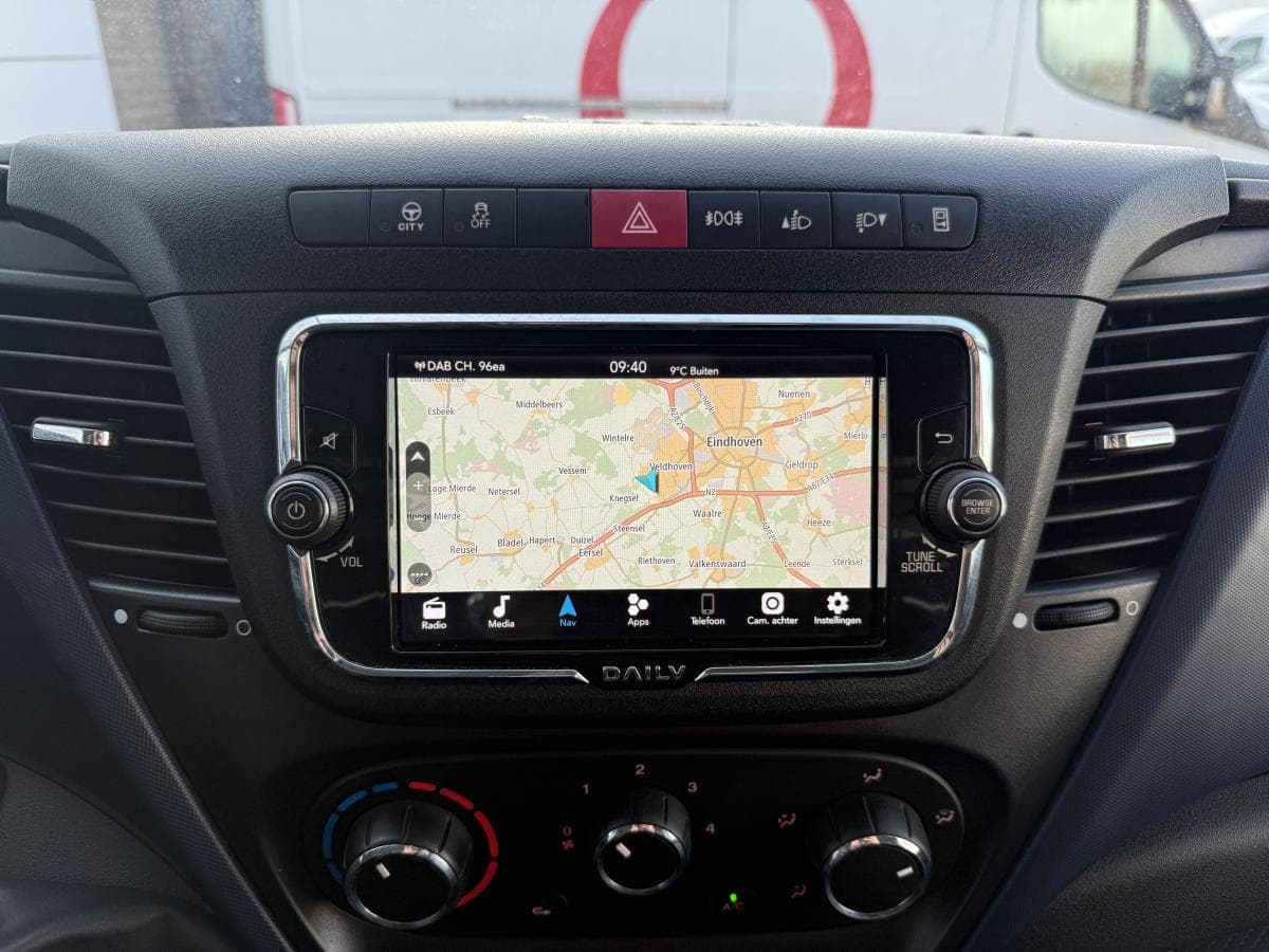 Iveco Daily 35s16 23 Daily 35S16 2.3 thumbnail 12