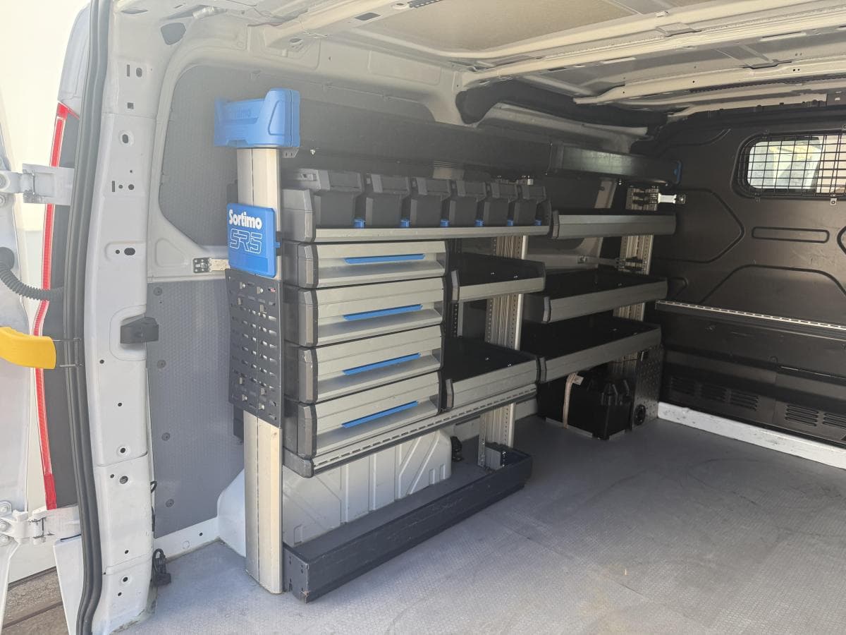 Ford Transit custom 340 10 phev 120pk Transit Custom 340 1.0 PHEV 120PK thumbnail 11