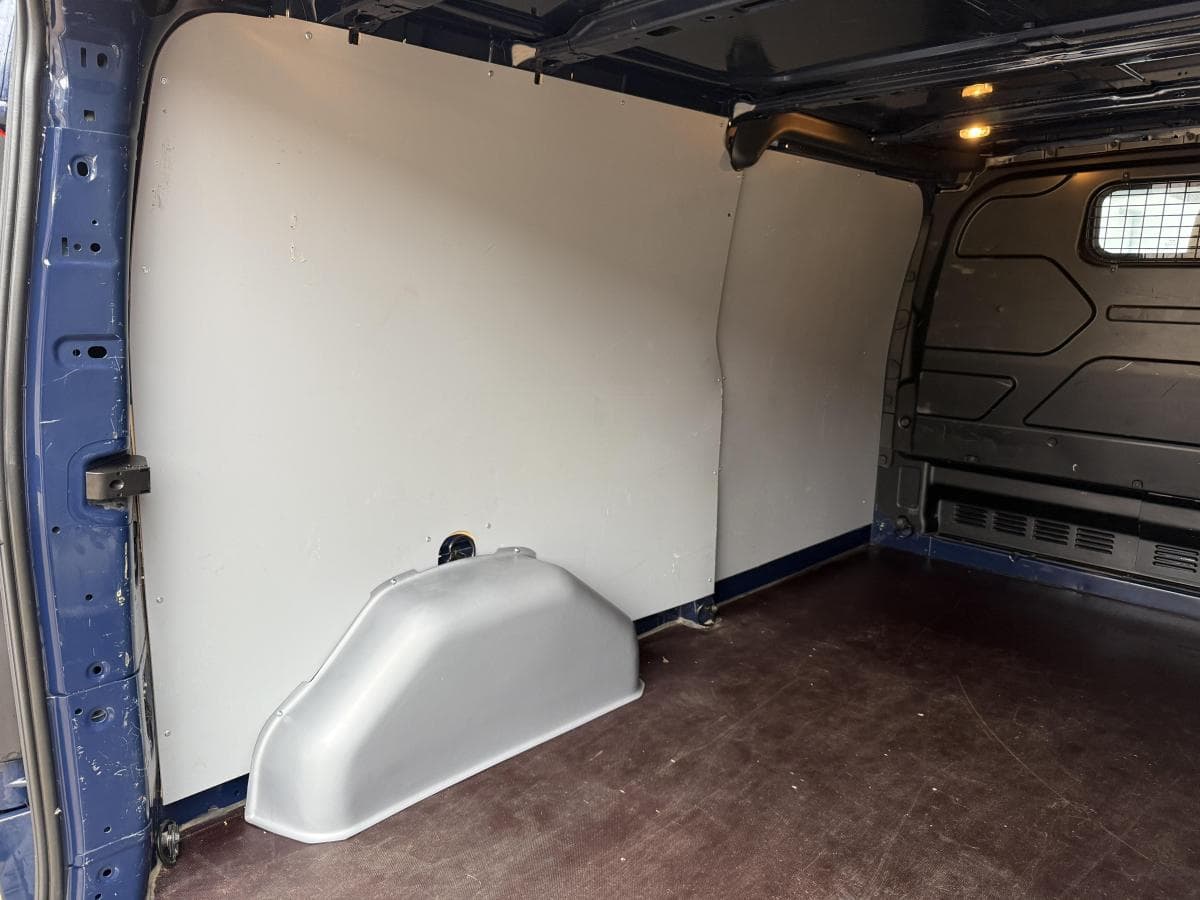 Ford Transit custom 300 20 tdci 130pk Transit Custom 300 2.0 TDCI 130PK thumbnail 12