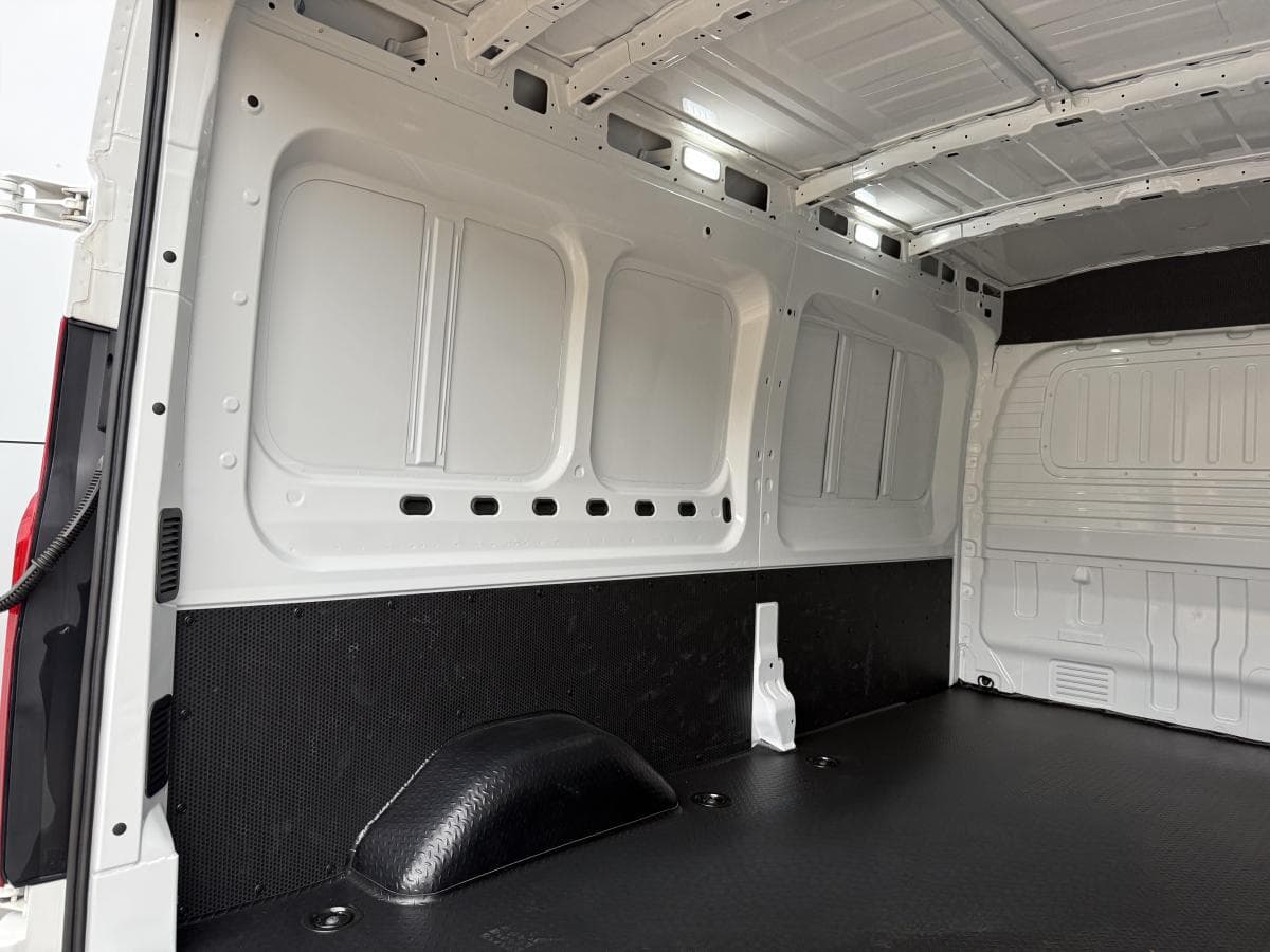 Maxus Edeliver 9 72kwh eDeliver 9 72KWh thumbnail 12