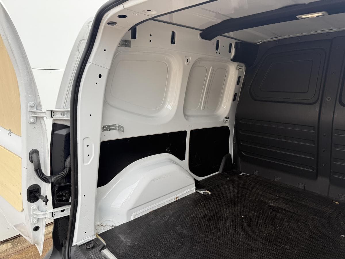 Renault Kangoo grand comfort 13 tce 100pk Kangoo Grand Comfort 1.3 TCe 100PK thumbnail 12