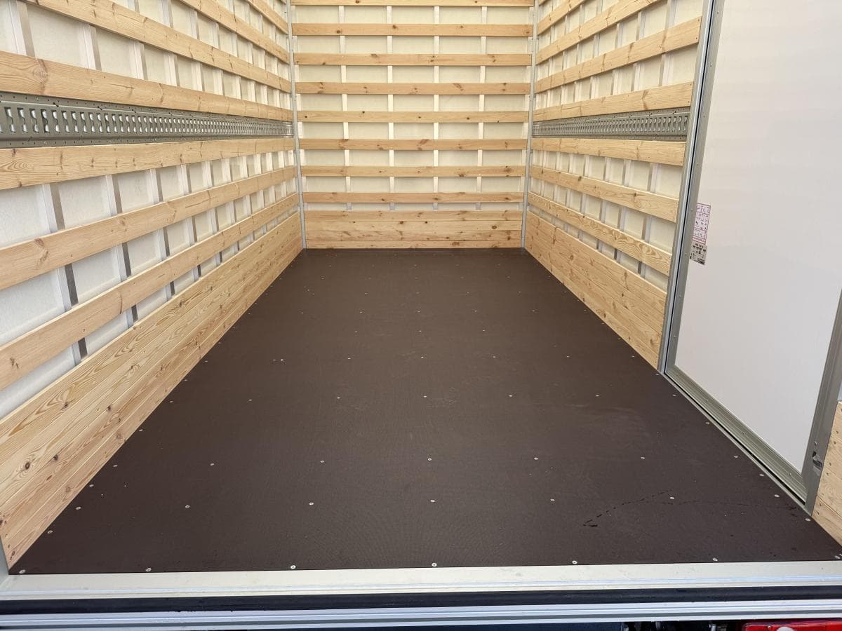 Maxus Edeliver 9 65kwh eDeliver 9 65kWh thumbnail 12