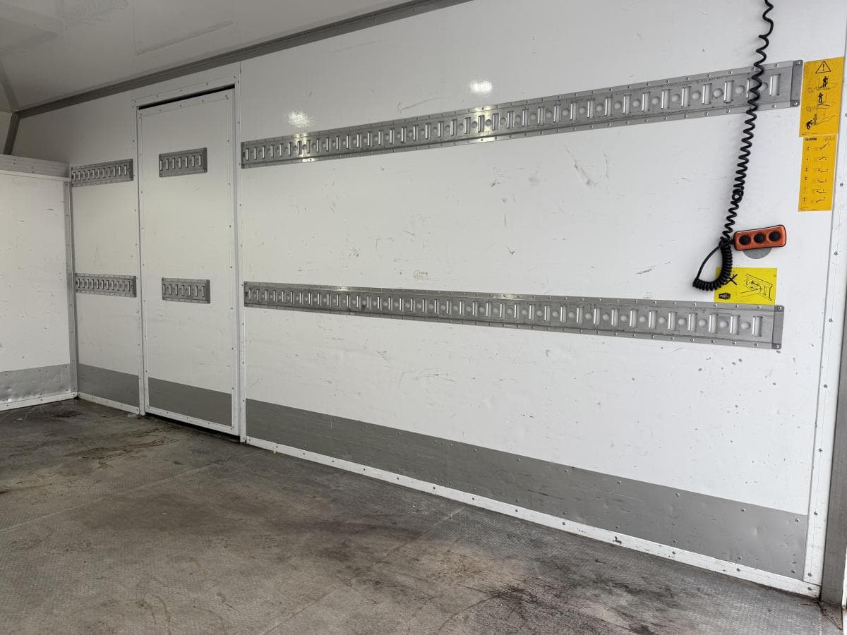 Mercedes-Benz Benz sprinter 317 19 cdi Sprinter 317 1.9 CDI thumbnail 13