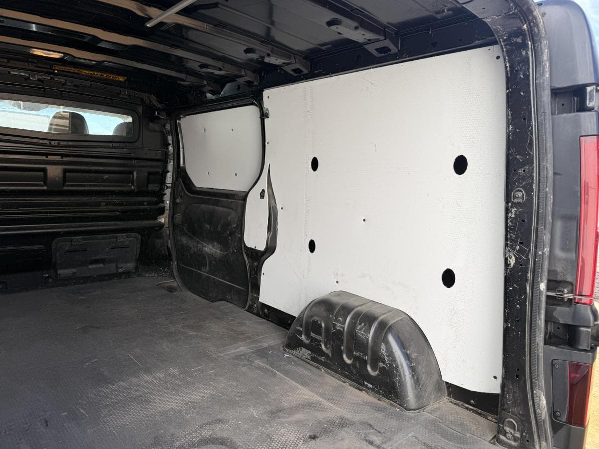 Renault Trafic 16 dci 121pk Trafic 1.6 DCI 121PK thumbnail 13