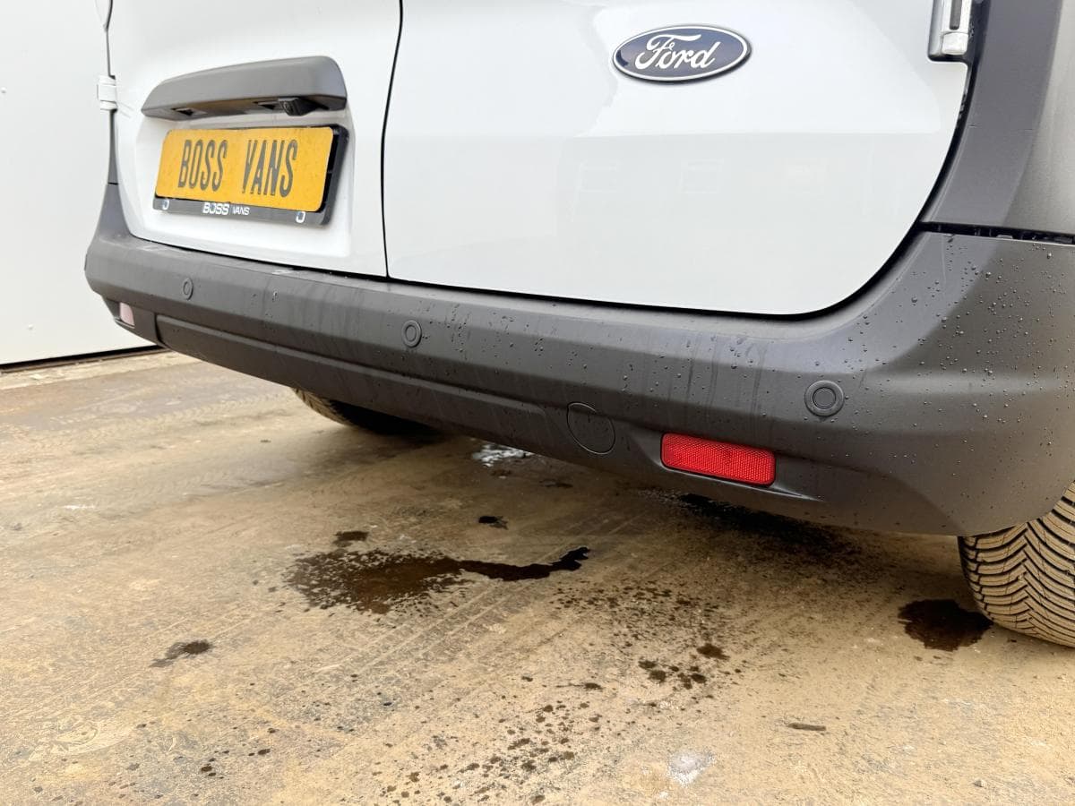 Ford Transit courier 10 ecoboost 100pk Transit Courier 1.0 EcoBoost 100PK thumbnail 15