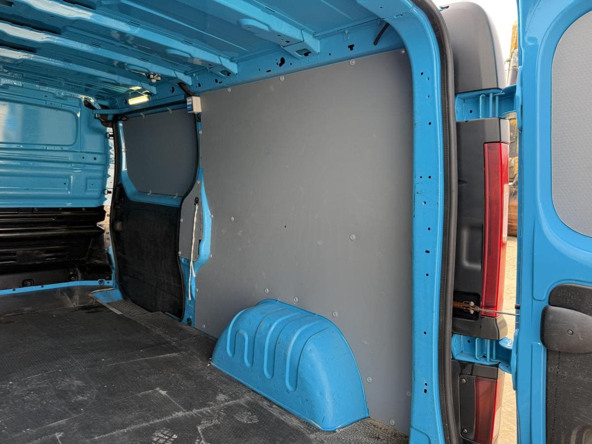 Renault Trafic 20 dci 150pk Trafic 2.0 DCI 150PK thumbnail 14