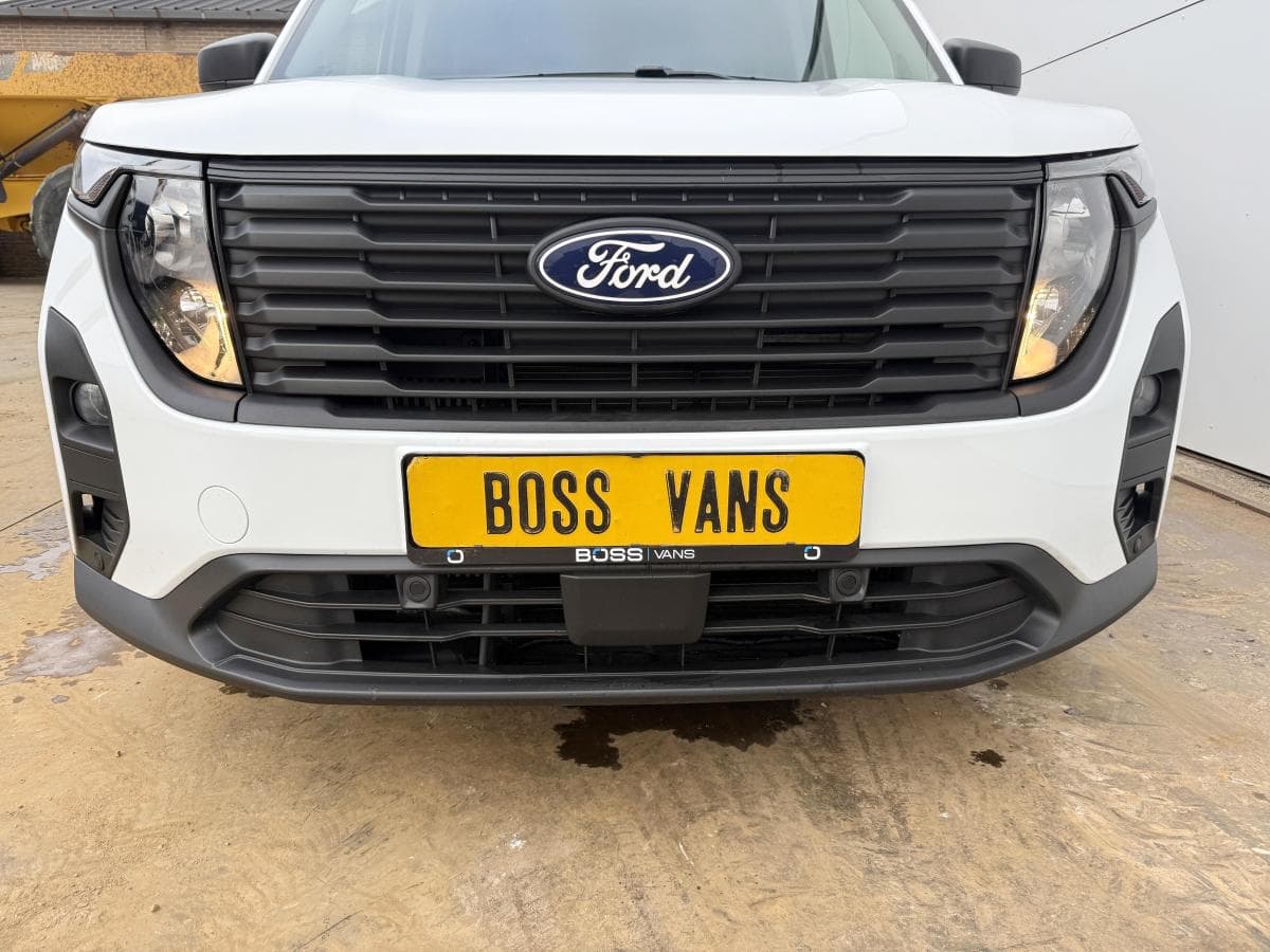 Ford Transit courier 10 ecoboost 100pk Transit Courier 1.0 EcoBoost 100PK thumbnail 16