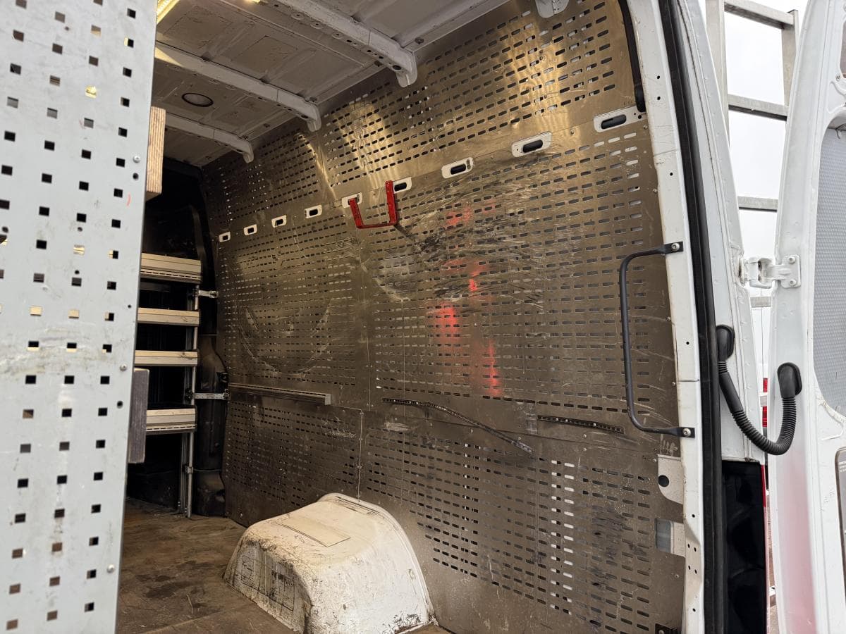 Mercedes-Benz Benz sprinter 516 22 cdi Sprinter 516 2.2 CDI thumbnail 16