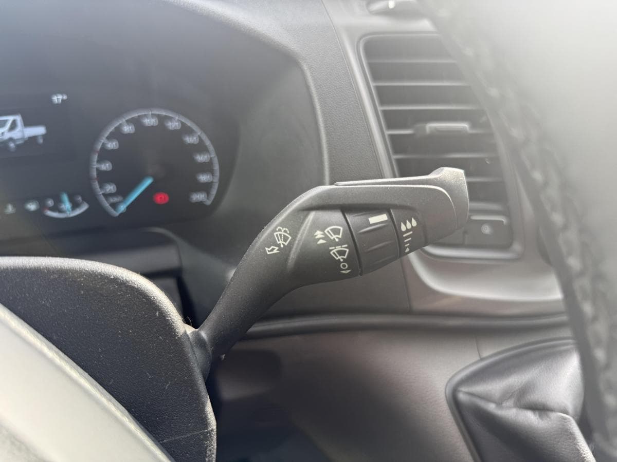 Ford Transit 350 20 tdci 130pk Transit 350 2.0 TDCI 130PK thumbnail 16