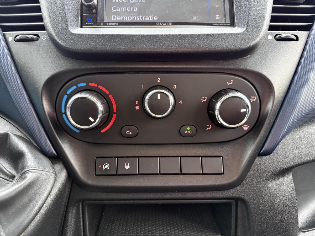 Iveco Daily 35c16 23 Daily 35C16 2.3 thumbnail 17