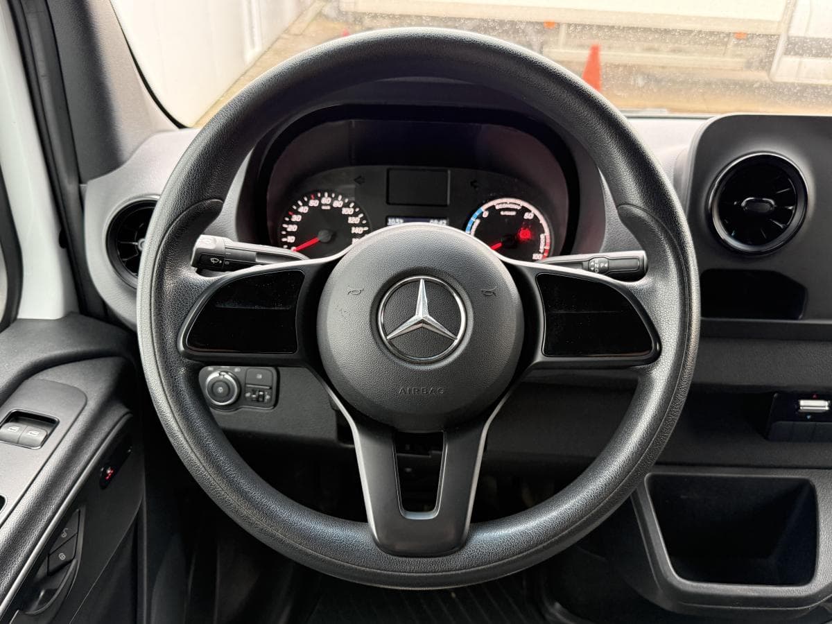 Mercedes-Benz Benz esprinter 312 55kwh eSprinter 312 55kWh thumbnail 18