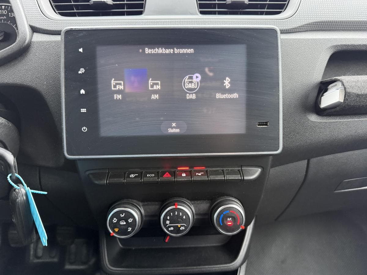 Renault Kangoo grand comfort 13 tce 100pk Kangoo Grand Comfort 1.3 TCe 100PK thumbnail 18