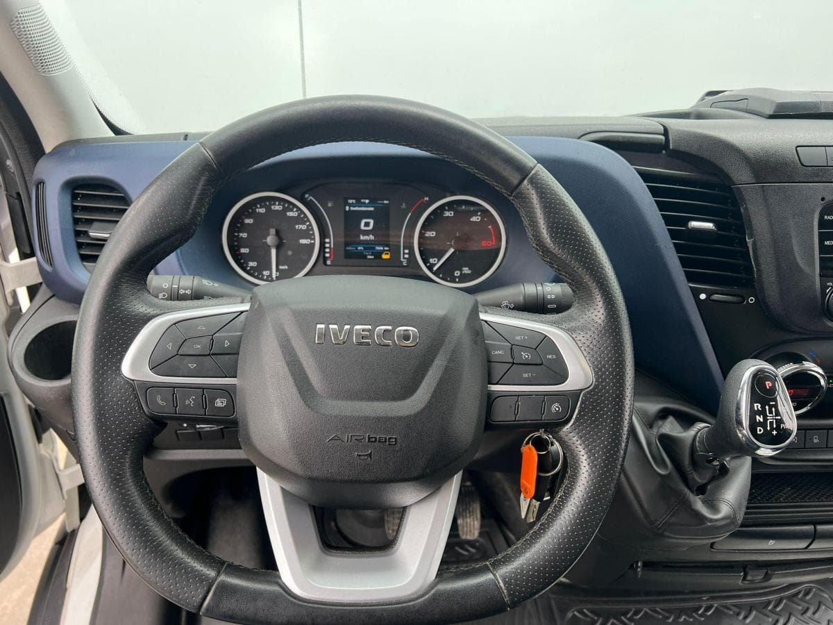 Iveco Daily 35s14 23 Daily 35S14 2.3 thumbnail 18