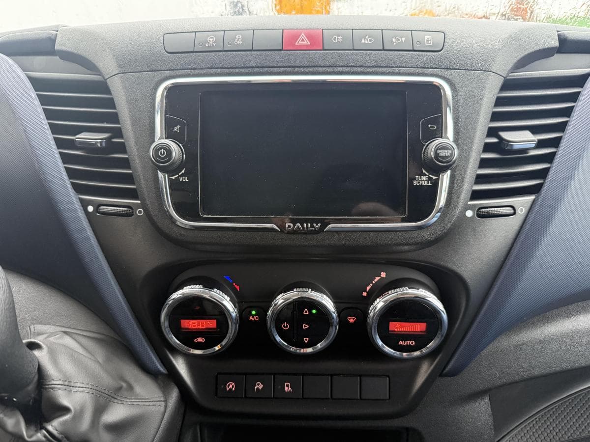 Iveco Daily 35s16 23 Daily 35S16 2.3 thumbnail 18