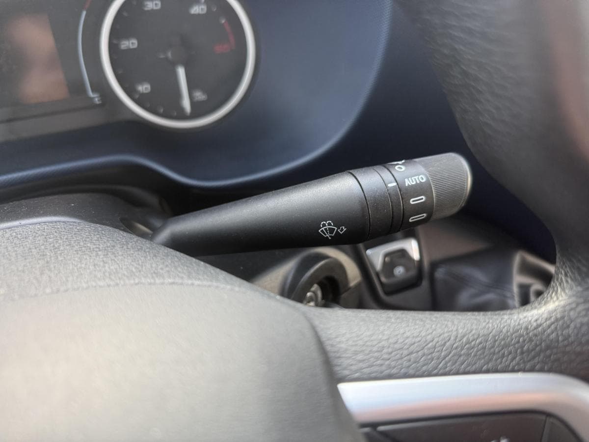 Iveco Daily 35s16 23 Daily 35S16 2.3 thumbnail 19