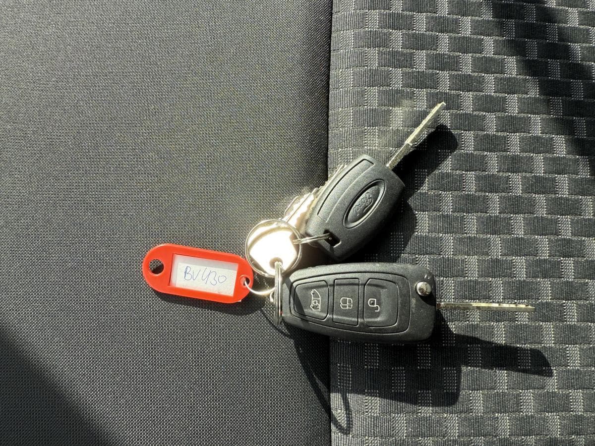 Ford Transit 350 20 tdci 130pk Transit 350 2.0 TDCI 130PK thumbnail 20