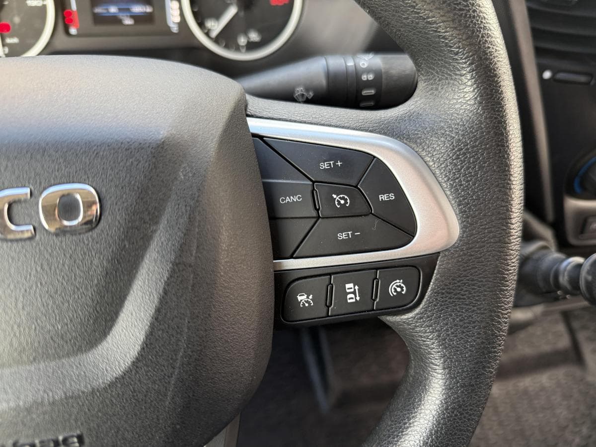 Iveco Daily 35s18 30 Daily 35S18 3.0 thumbnail 21