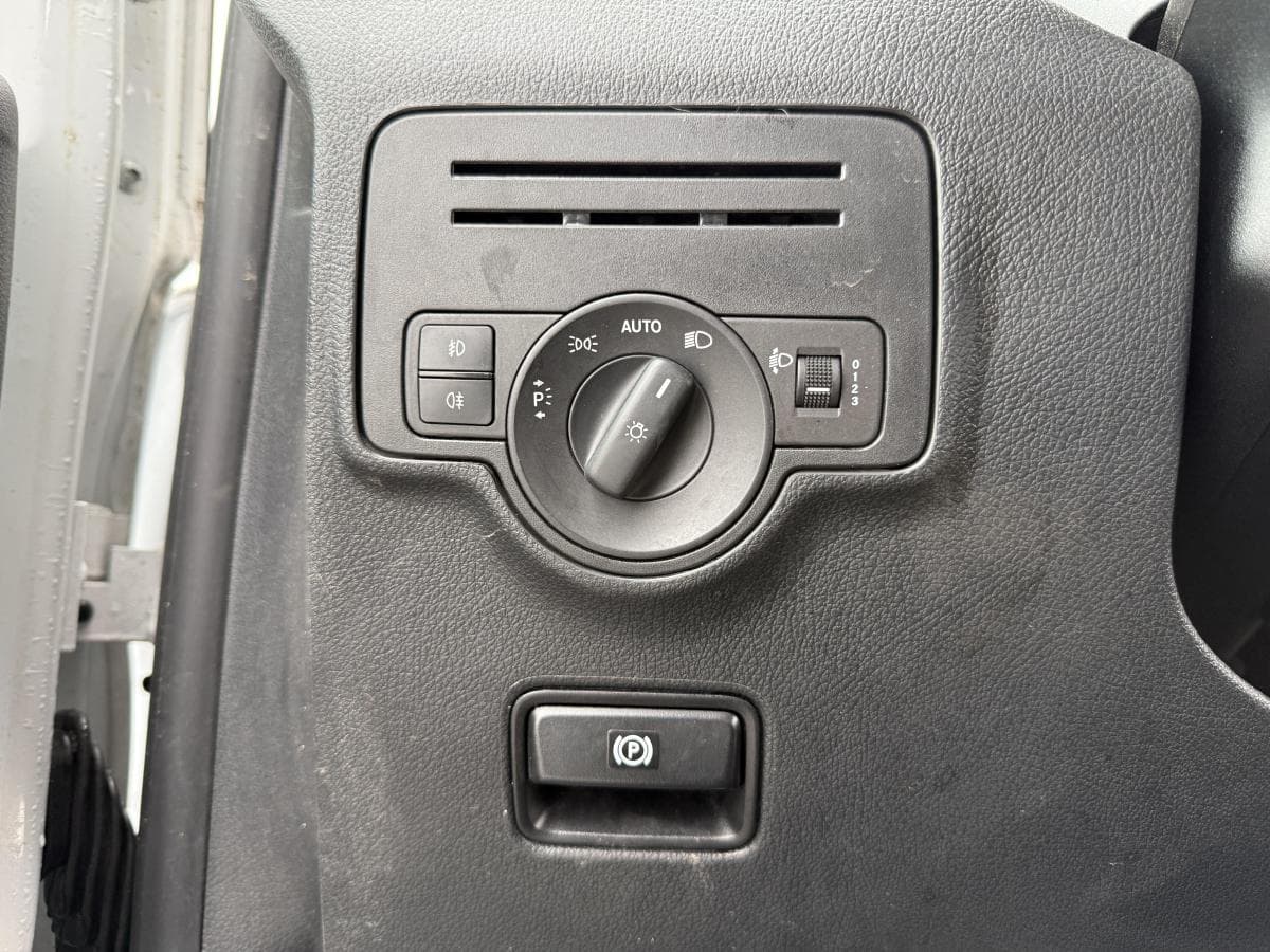 Mercedes-Benz Benz evito 112 66kwh eVito 112 66kWh thumbnail 22